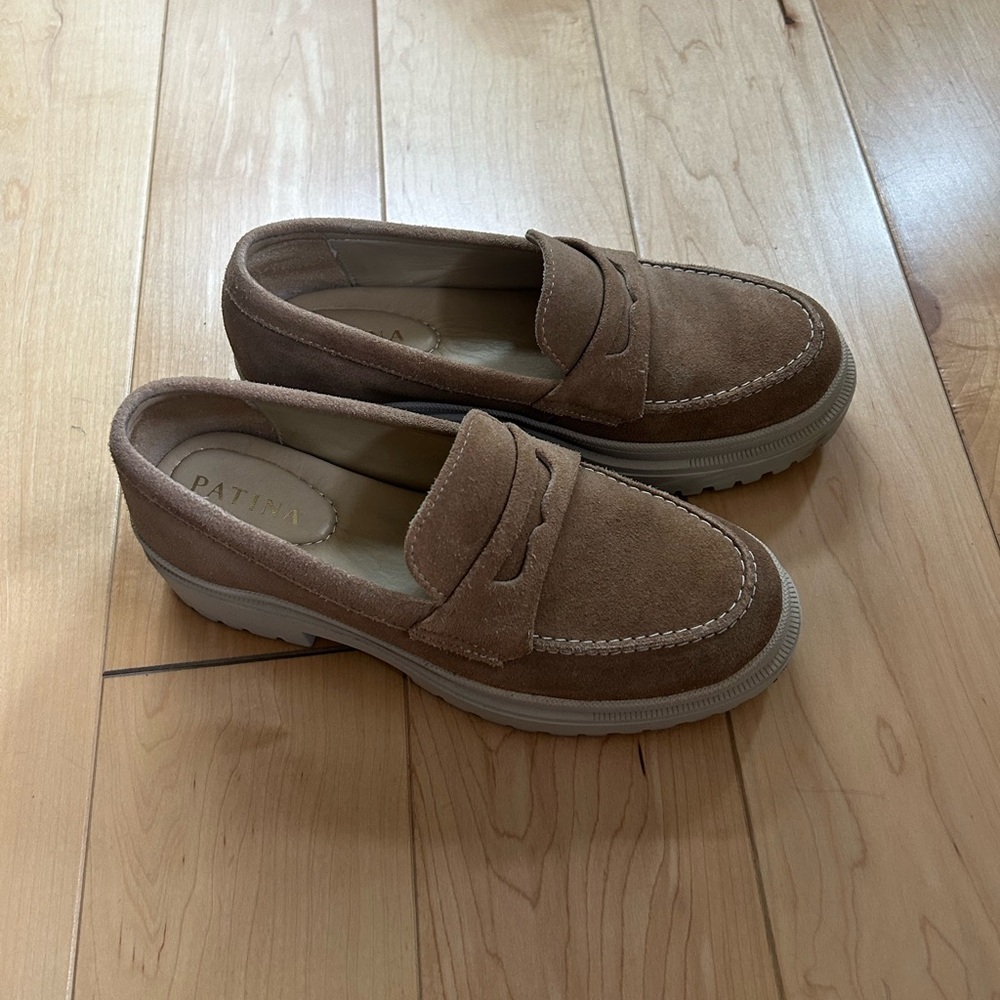 Women’s Brown Suede Loafers